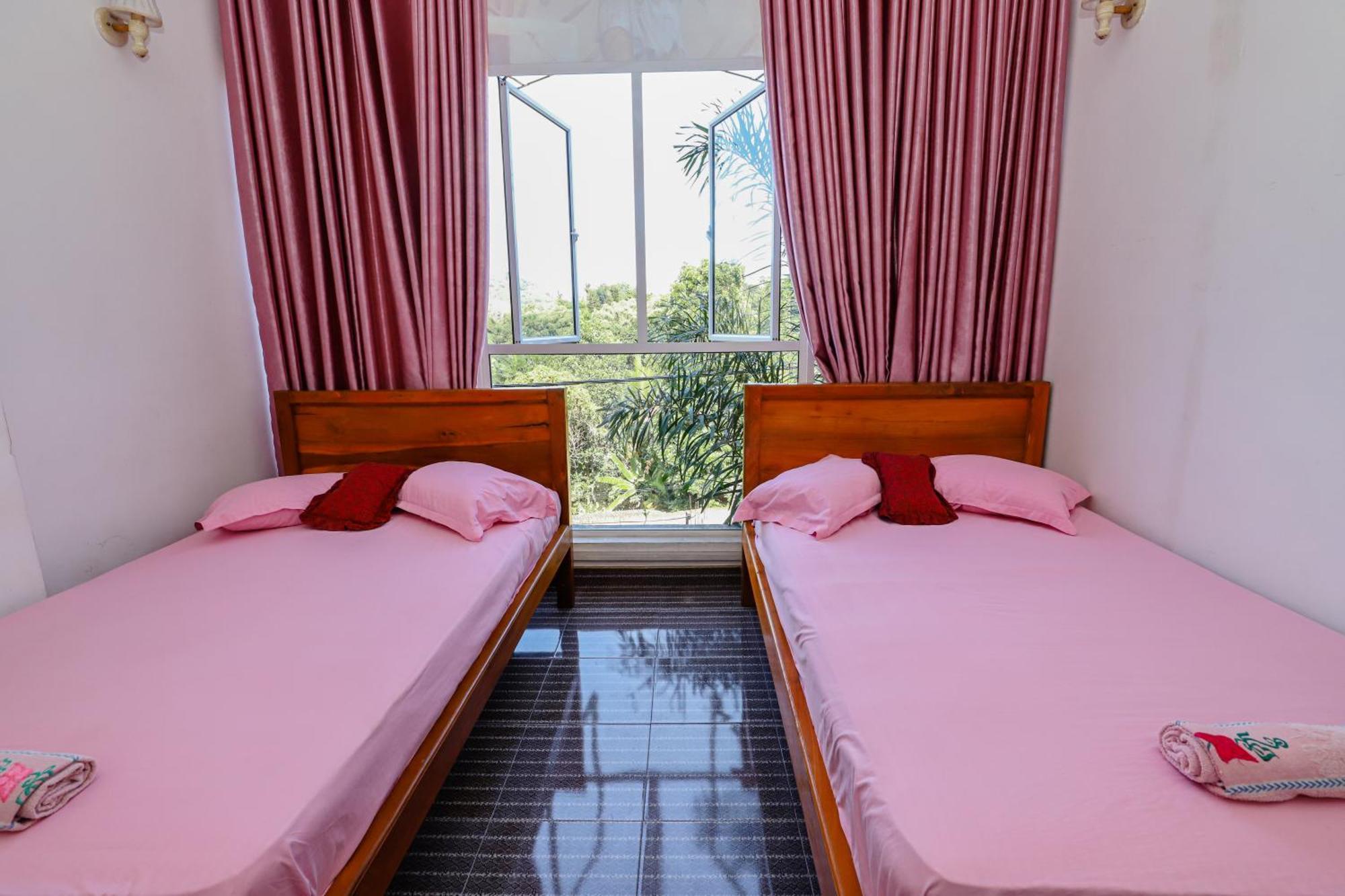 Delight Reich Hotel Peradeniya Room photo
